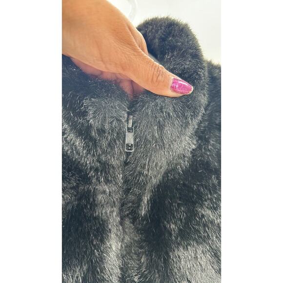 Cejon Accessories Inc. Black Faux Fur Vest Size L western cabin Colorado chic - Picture 6 of 8